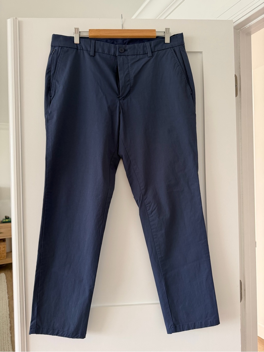 Vineyard Vines Men’s Navy Blue Chino Pants